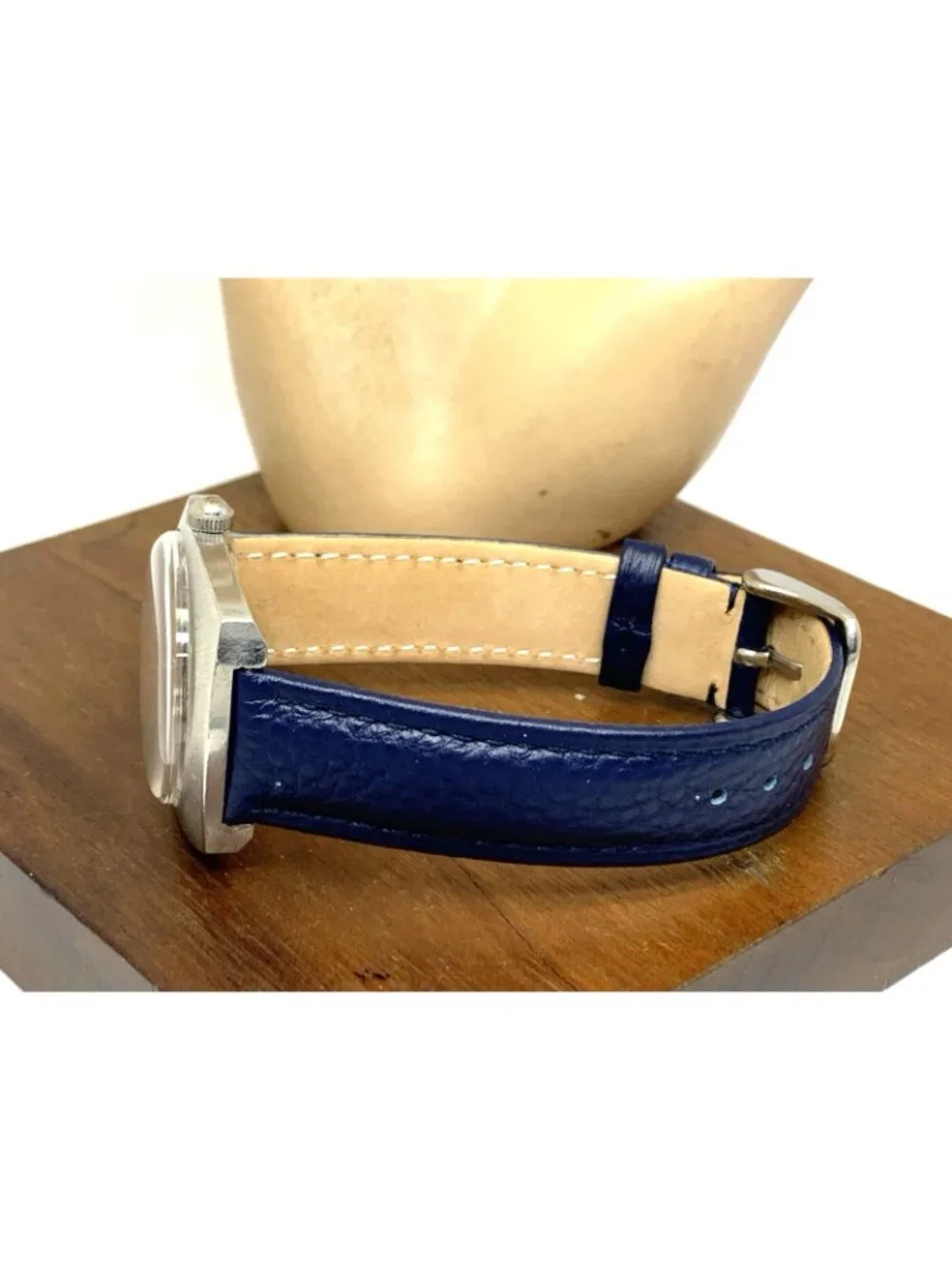 Bulova Sea King Men's Watch Vintage 1972 Swiss Manual Wind Blue Leather Band